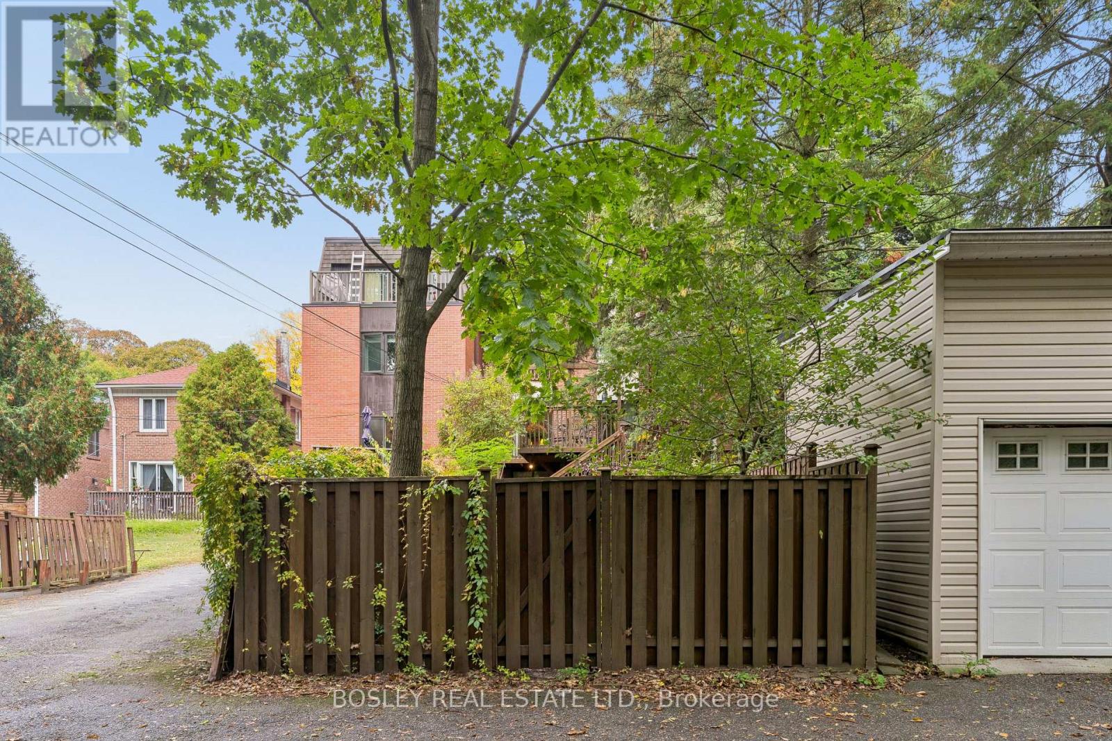 37 Hillsview Avenue, Toronto, ON photo 46