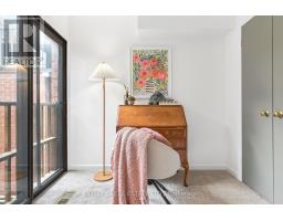 37 Hillsview Avenue, Toronto, ON M6P1J4 Photo 15
