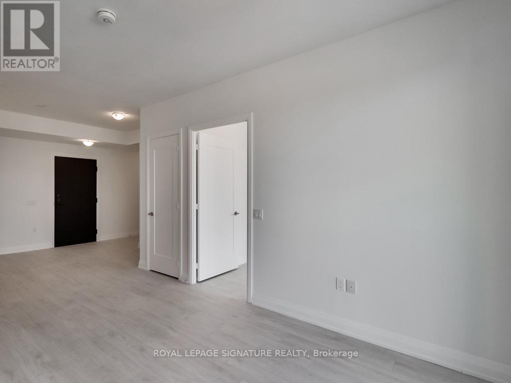 412 Silver Maple Road — photo 12