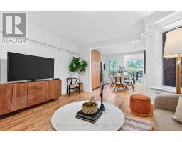 26 Pearson Avenue, Toronto, ON M6R1G1 Photo 18