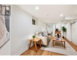 26 Pearson Avenue, Toronto, ON M6R1G1 Photo 23