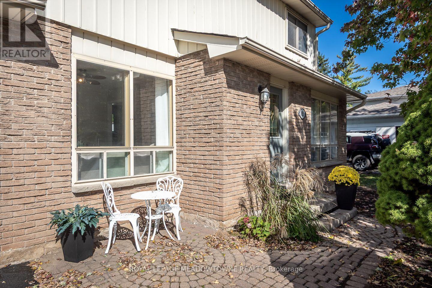 855 GOVERNORS COURT - 5