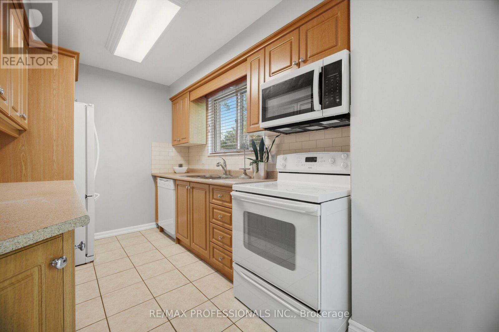 62 EDILOU DRIVE - 15