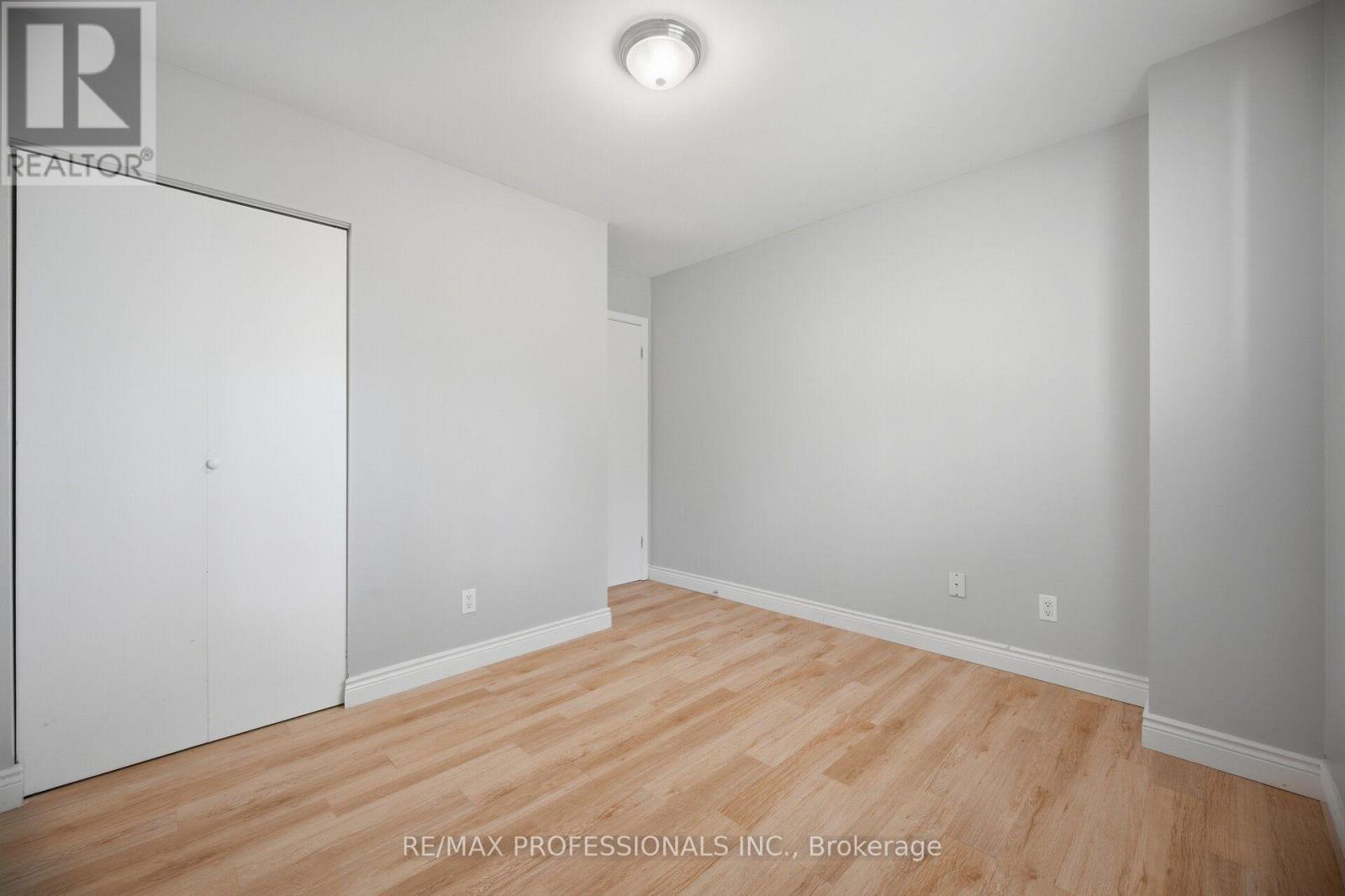 62 EDILOU DRIVE - 30