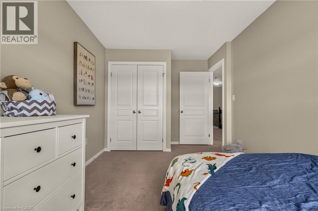 #8 370 STONEHENGE Drive - 14