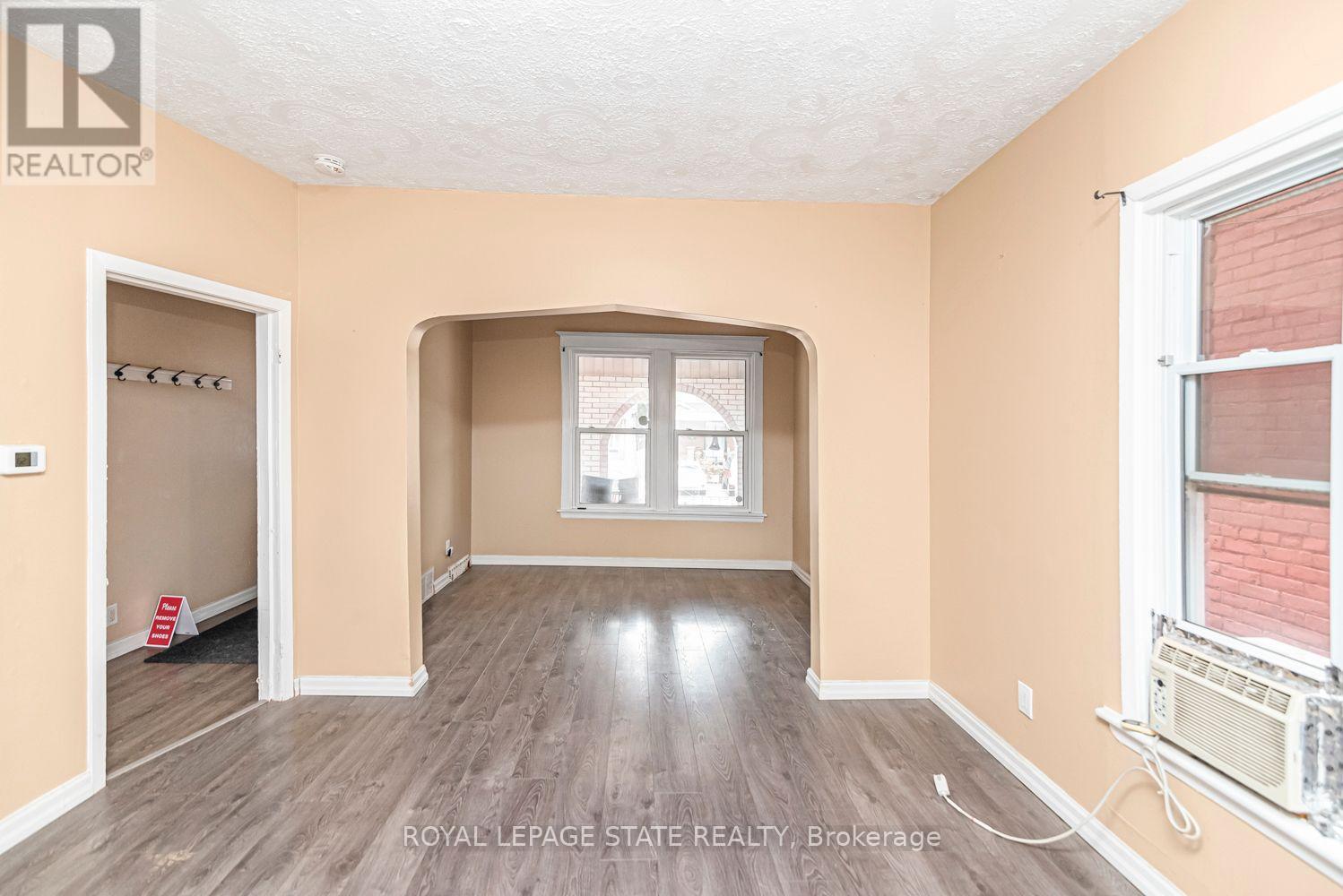 46 Holton Avenue North, Hamilton, ON photo 10