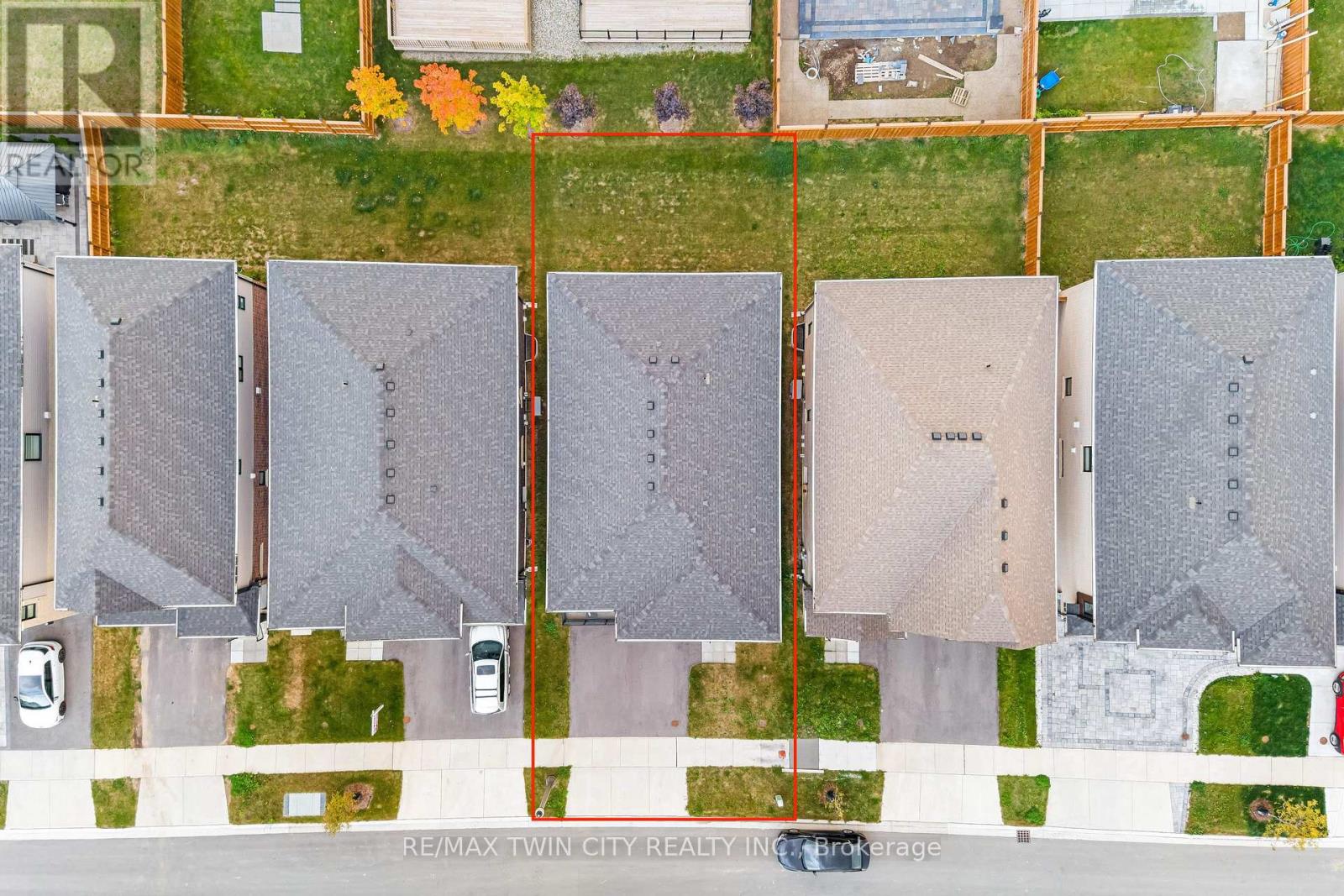 31 Jacob Detweiller Drive, Kitchener, ON photo 37