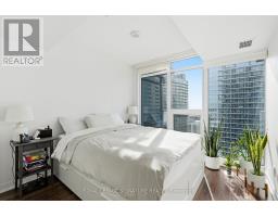 2115 - 70 Queens Wharf Road, Toronto, ON M5V0J2 Photo 11