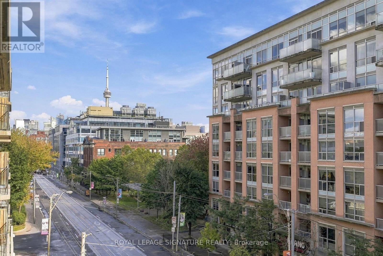 1000 King Street West — photo 30