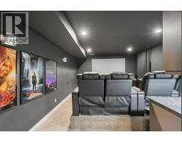 2207 32 Avenue SW - photo 36