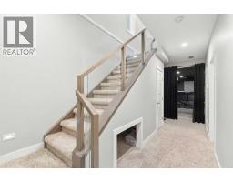 2207 32 Avenue SW - photo 33