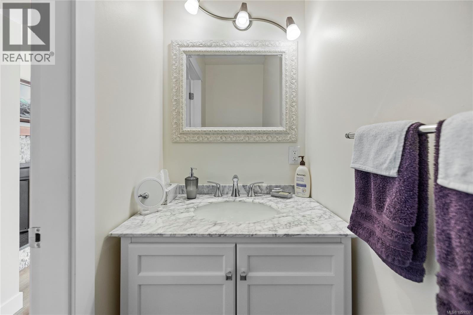 2503 Rosstown Rd - 32