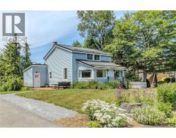 35 Central Avenue, photo 2