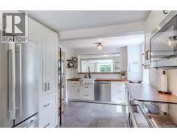35 Central Avenue, photo 5