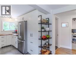 35 Central Avenue, photo 7
