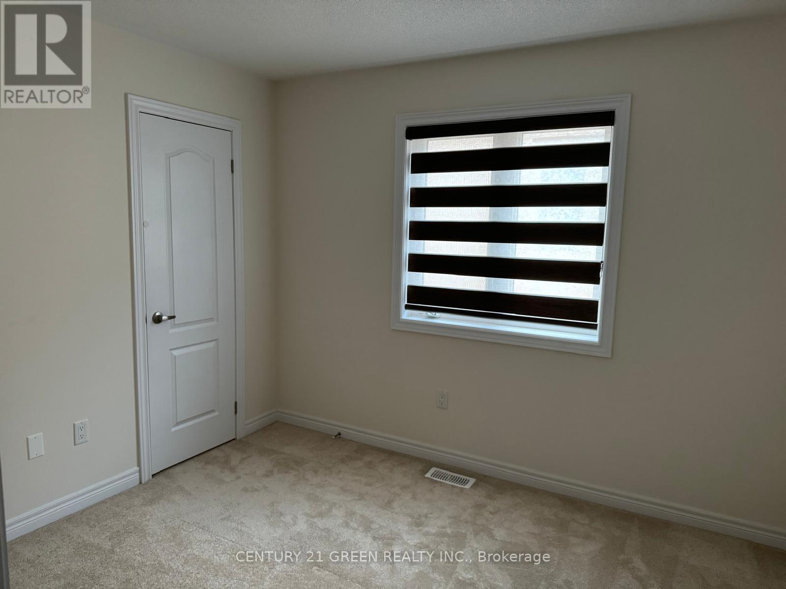 100 Lanark Circle — photo 8