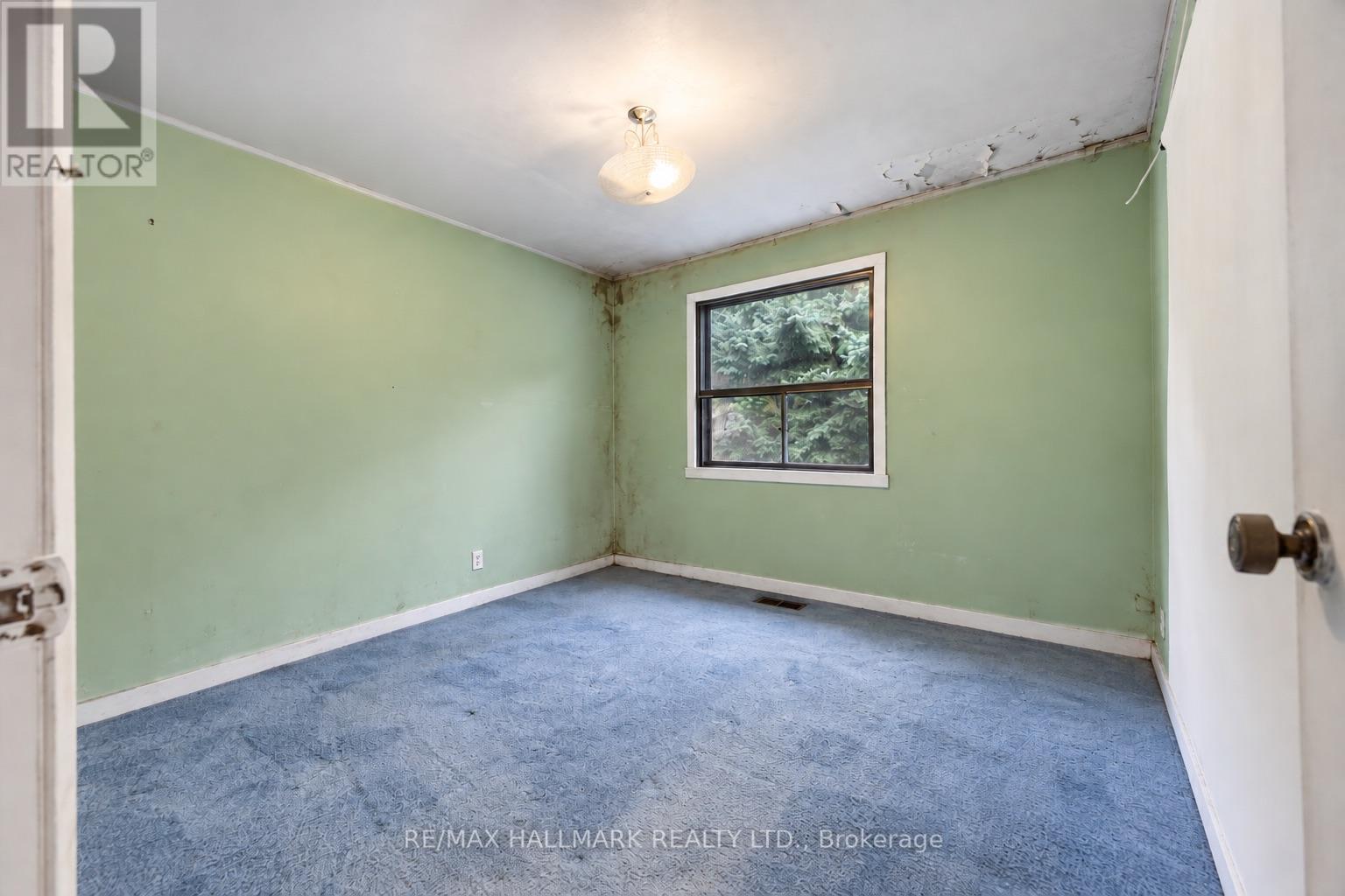 52 Woodville Avenue, Toronto, ON photo 13