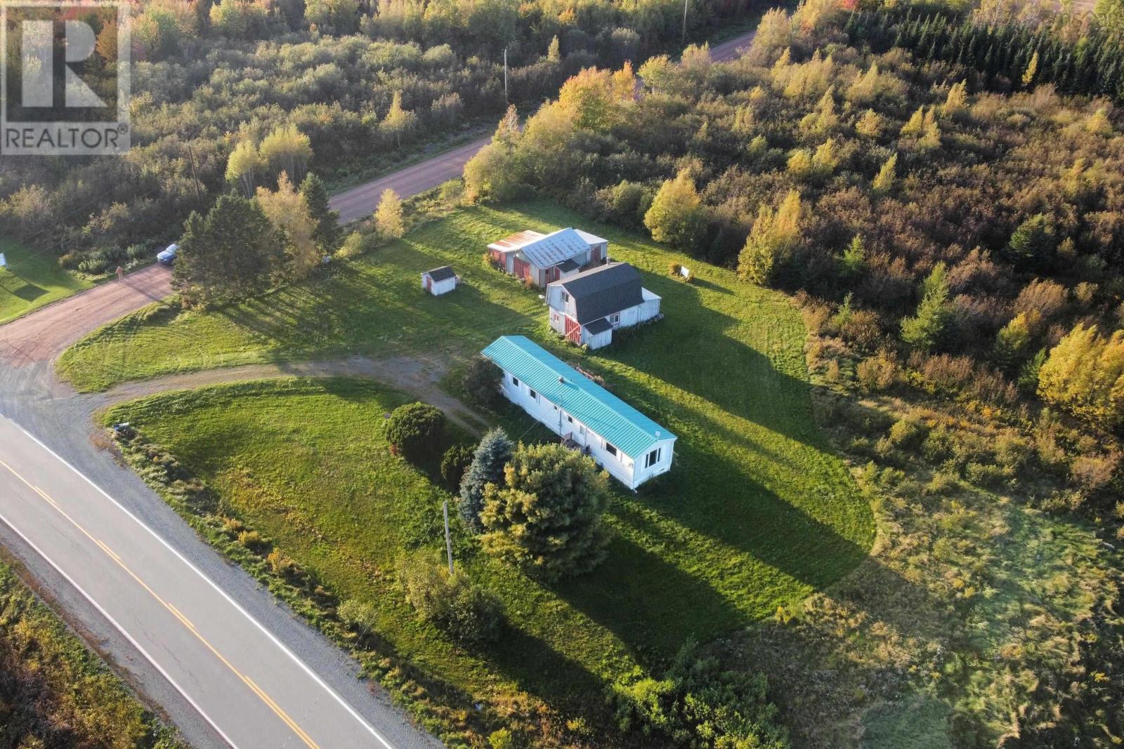 Property 31 of 36 of 5951 Highway 6