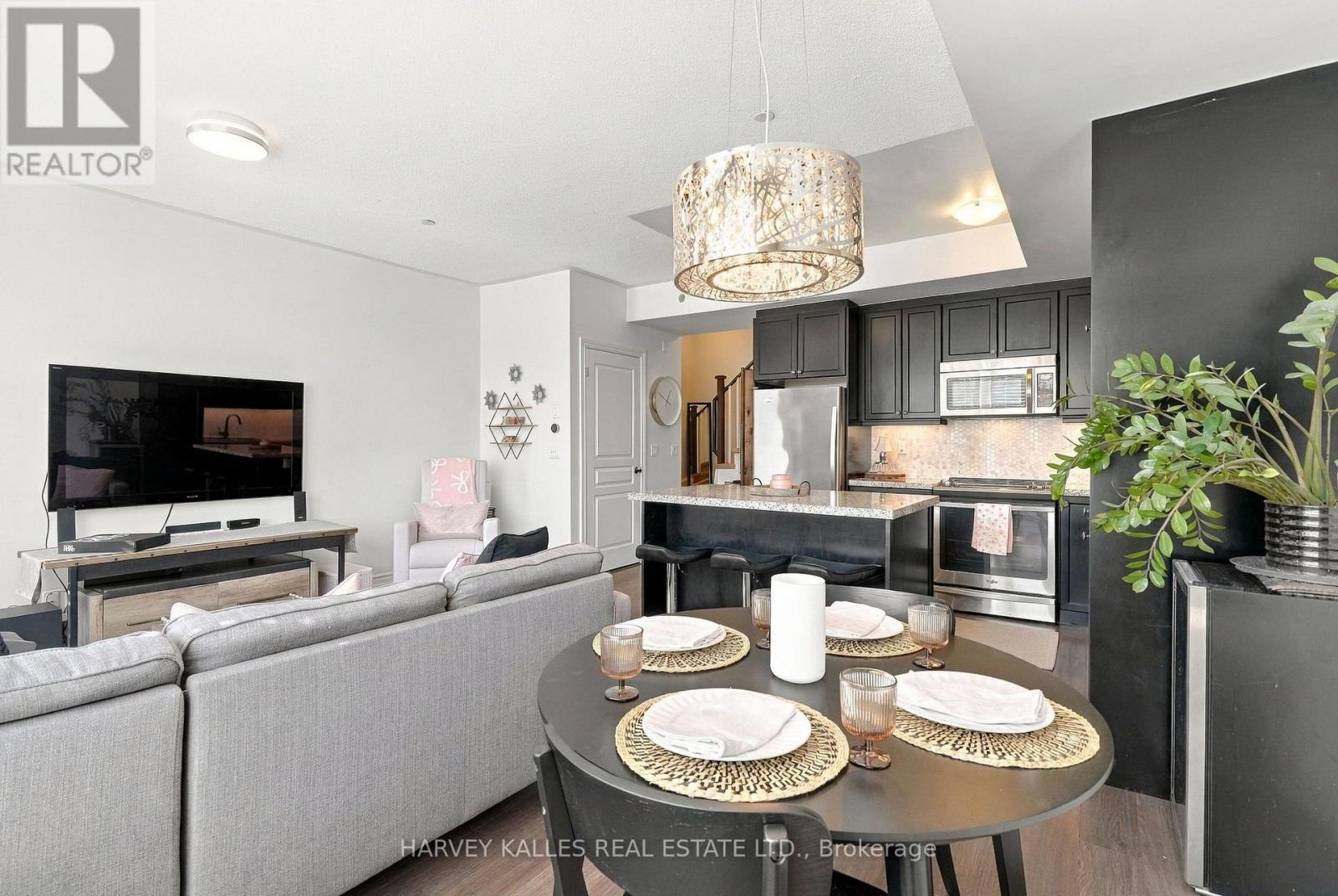 22- 145 Long Branch Avenue, Toronto, ON photo 10