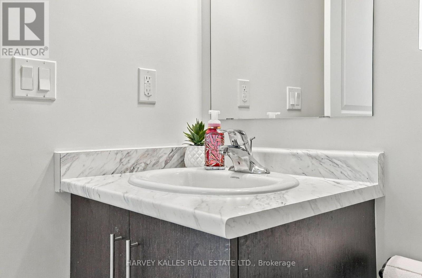 22- 145 Long Branch Avenue, Toronto, ON photo 38