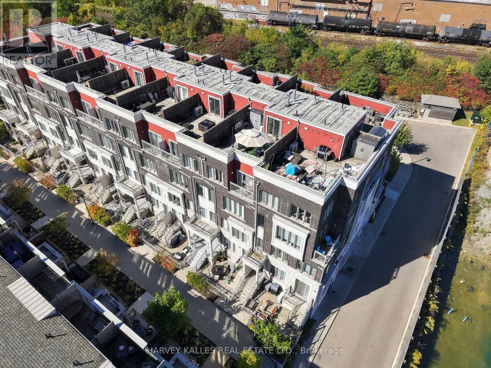 22- 145 Long Branch Avenue, Toronto, ON photo 44