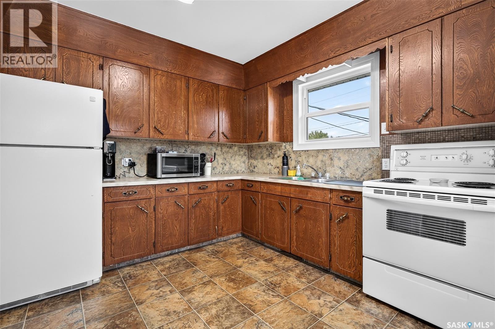 506 Lillooet STREET W, Moose Jaw — photo 15