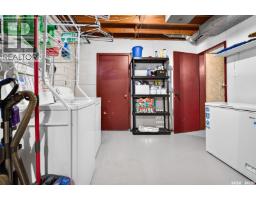 506 Lillooet Street W, Moose Jaw, SK S6H4Z5 Photo 39
