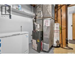 506 Lillooet Street W, Moose Jaw, SK S6H4Z5 Photo 40