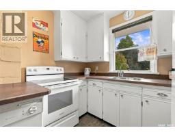 1629 Cairns Avenue, Saskatoon, SK S7H2H7 Photo 14