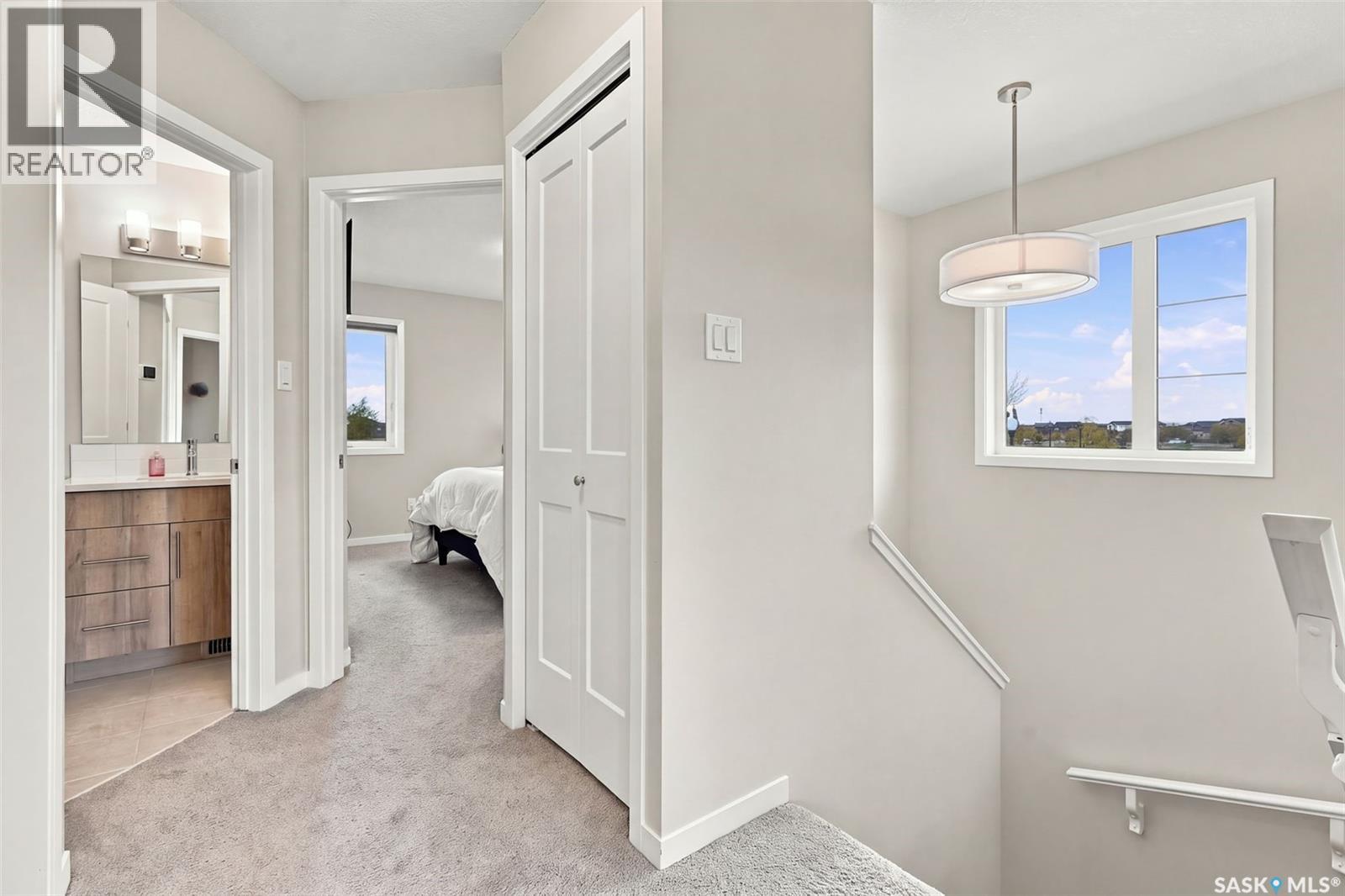 #39 5301 Beacon DRIVE - 16