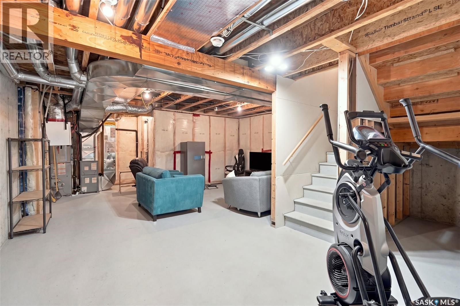 #39 5301 Beacon DRIVE - 25