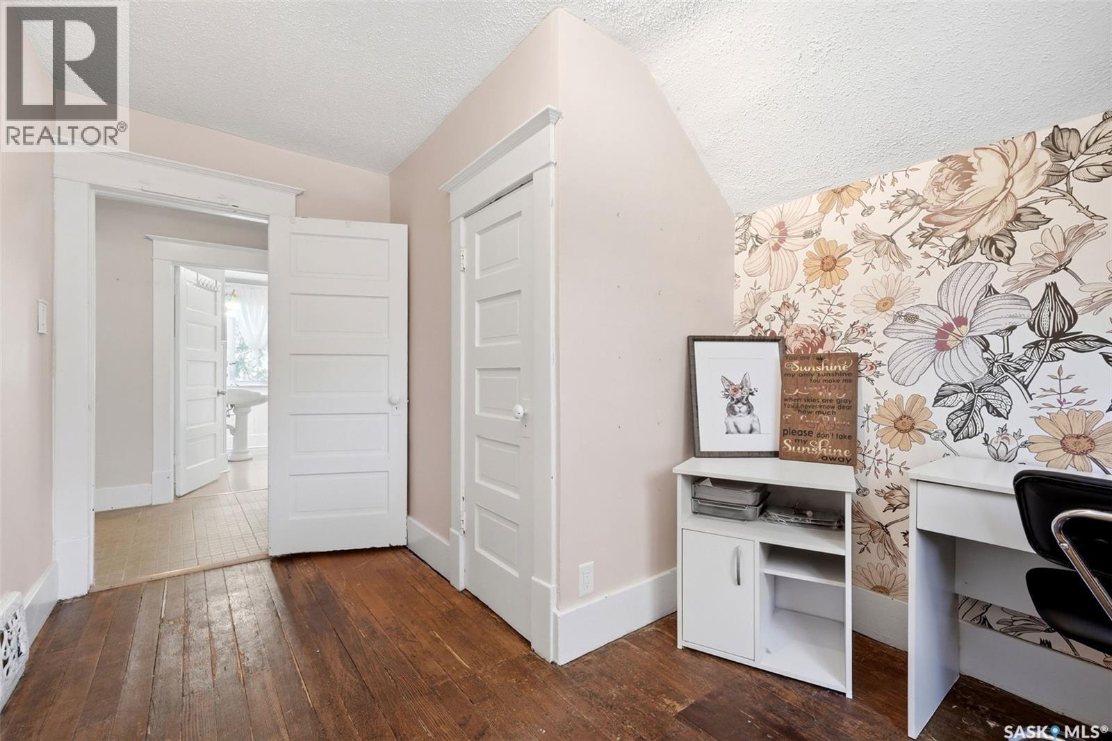 2325 CAMERON STREET - 22