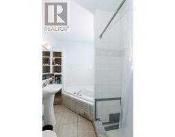 13 Springbank Drive, London South, ON N6J1E1 Photo 12