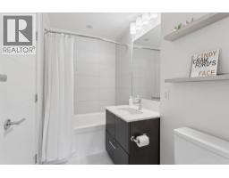 312 733 W 3rd Street, North Vancouver, BC V7M0C8 Photo 12