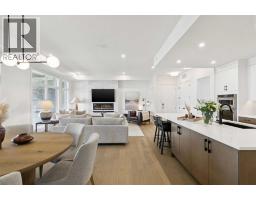 301, 120 Marina Cove SE - photo 2