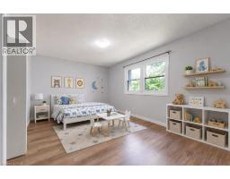 513 Quiet Place Unit# 3, Waterloo, ON N2L5L6 Photo 18