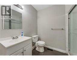 513 Quiet Place Unit# 3, Waterloo, ON N2L5L6 Photo 15