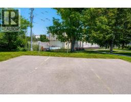 513 Quiet Place Unit# 3, Waterloo, ON N2L5L6 Photo 32