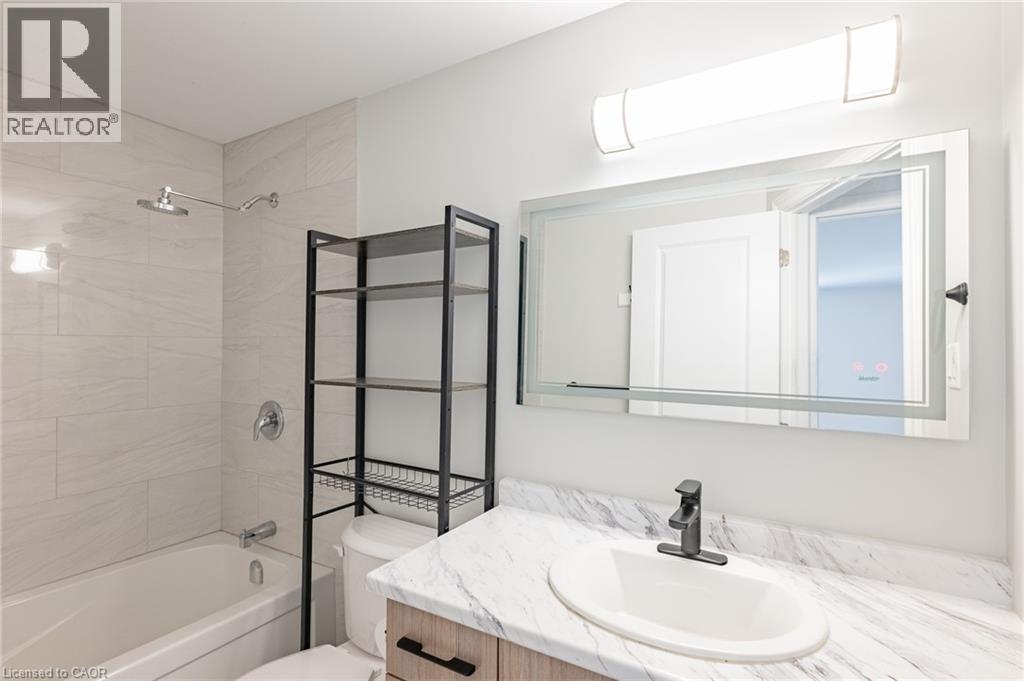 537B BARWICK Crescent - 22