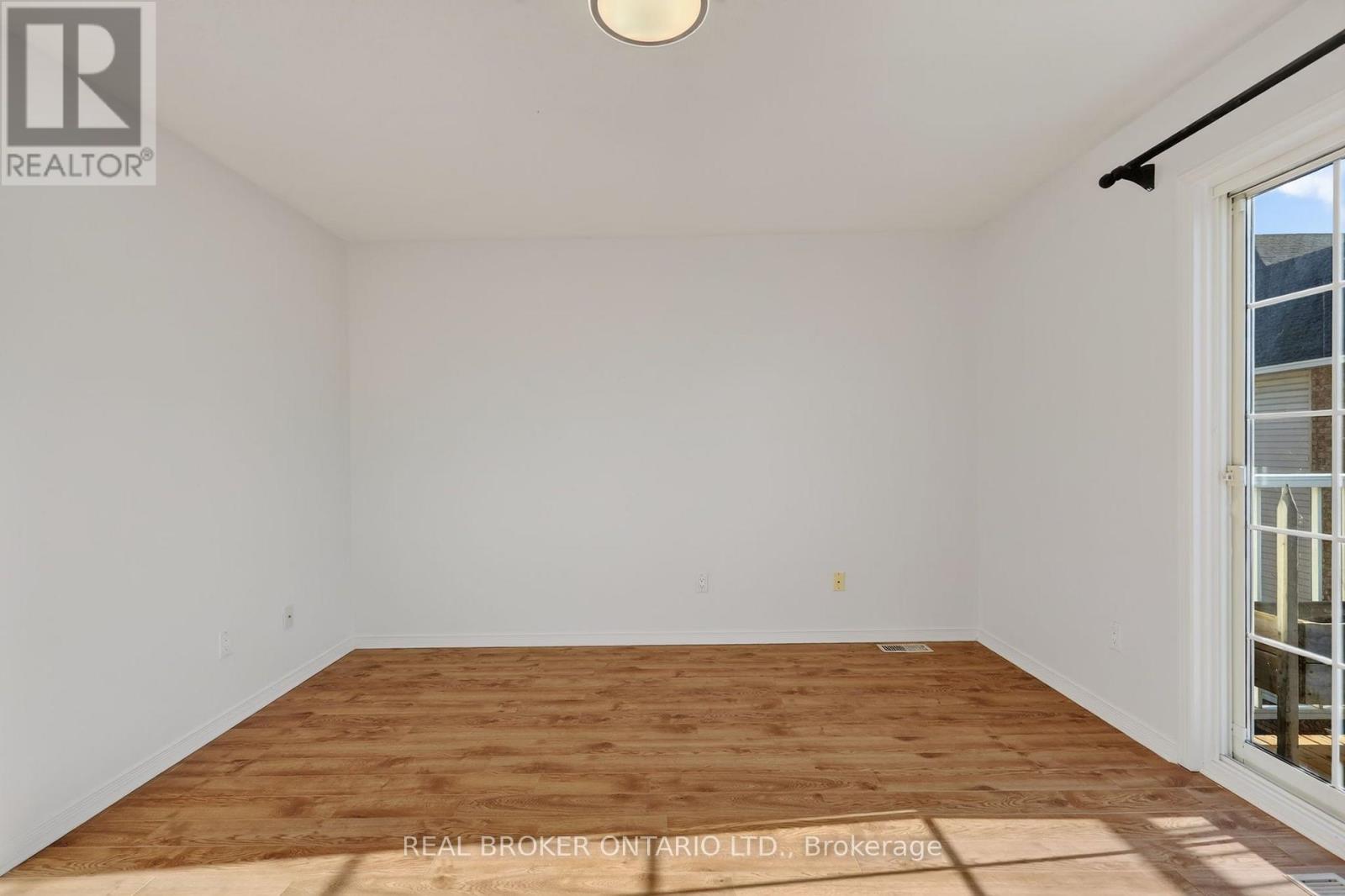 108 Centrepointe Drive — photo 29