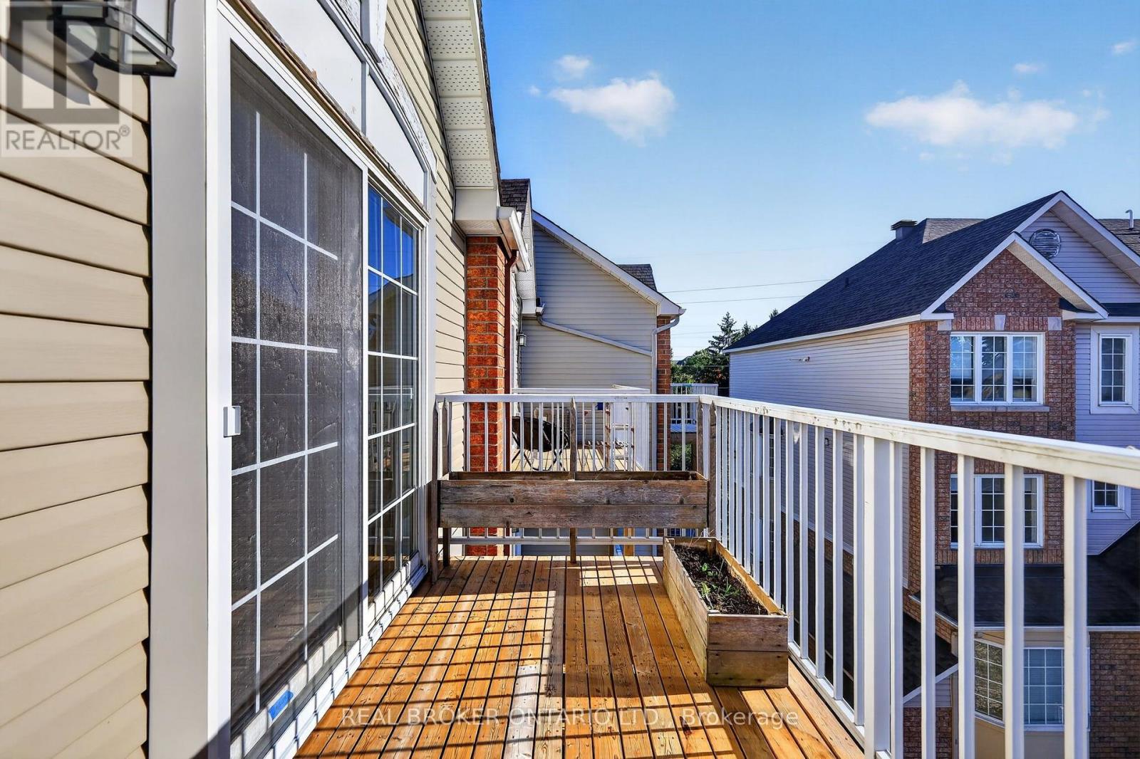 108 Centrepointe Drive — photo 33