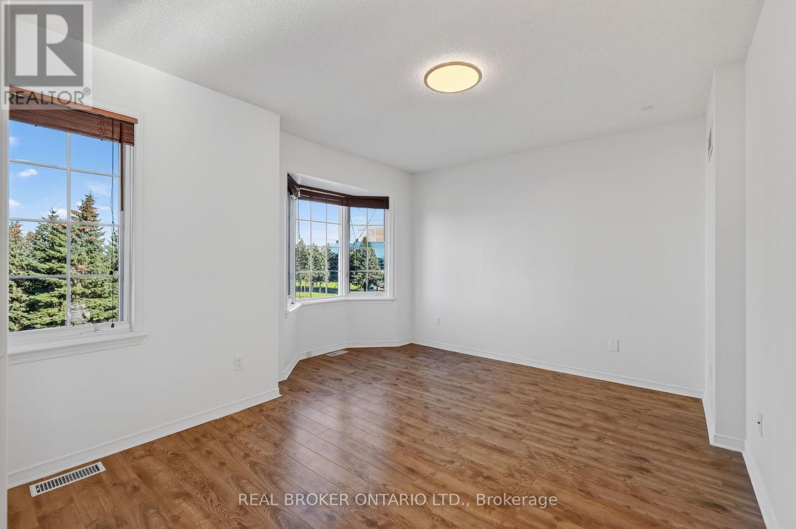 108 Centrepointe Drive — photo 37