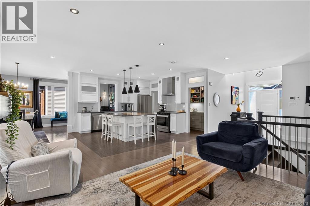 58 Valmont Crescent - 11