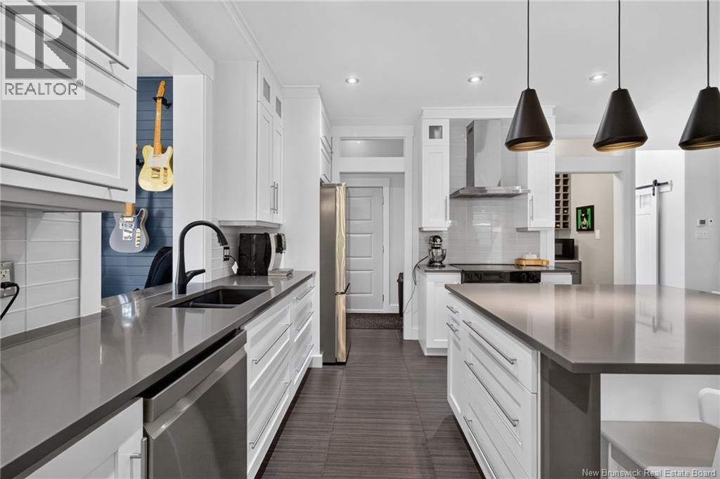 58 Valmont Crescent - 15