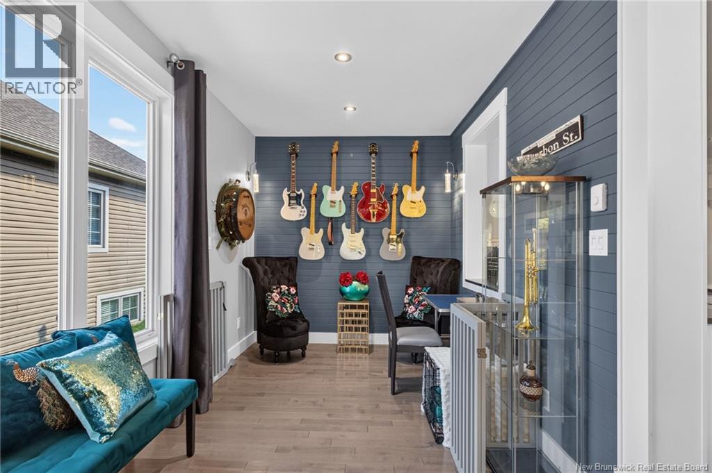 58 Valmont Crescent - 18