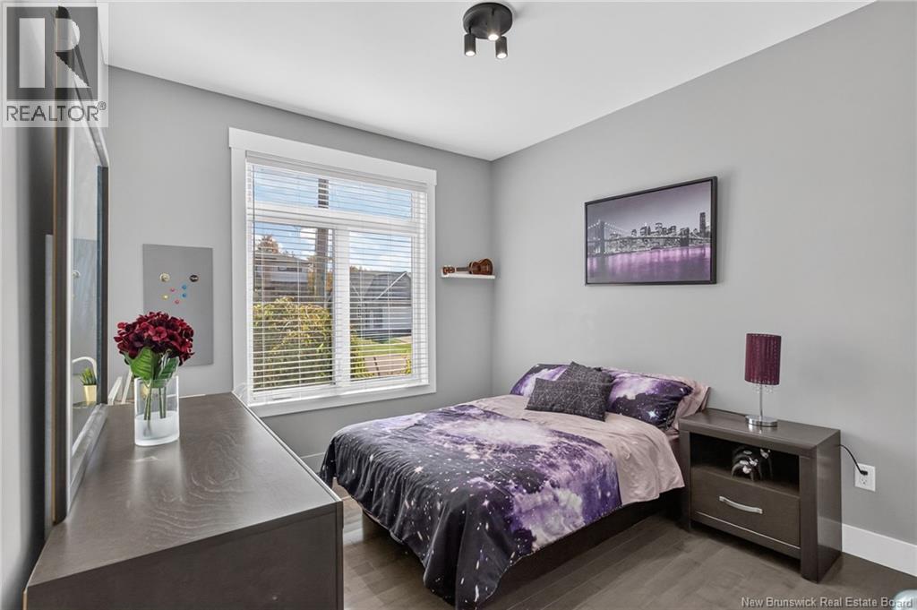58 Valmont Crescent - 36