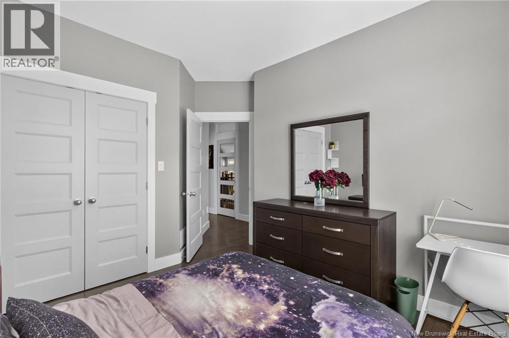 58 Valmont Crescent - 37