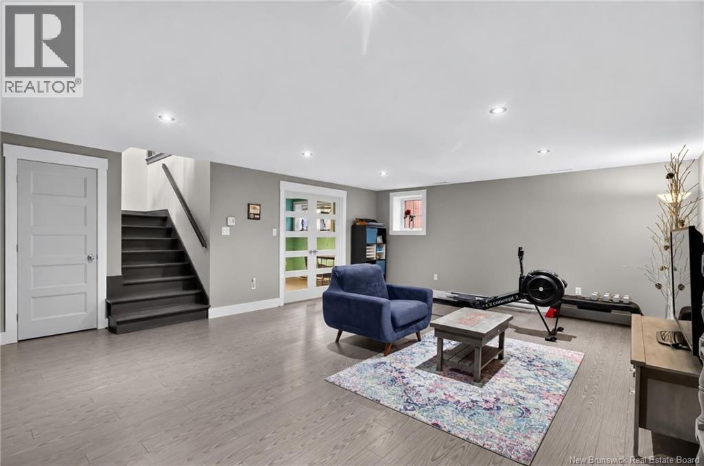 58 Valmont Crescent - 39