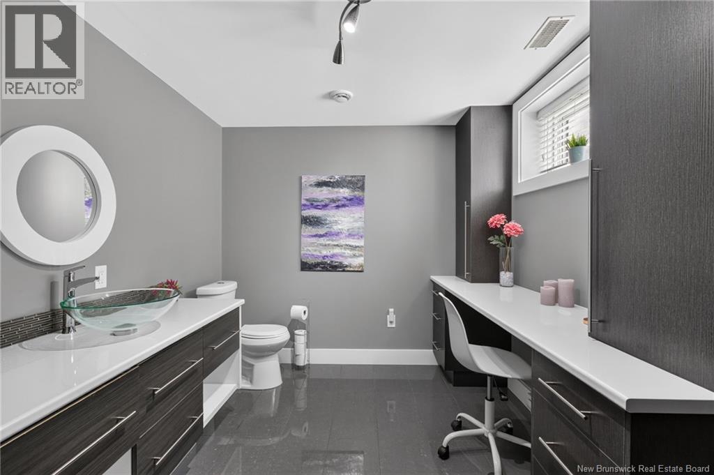 58 Valmont Crescent - 45
