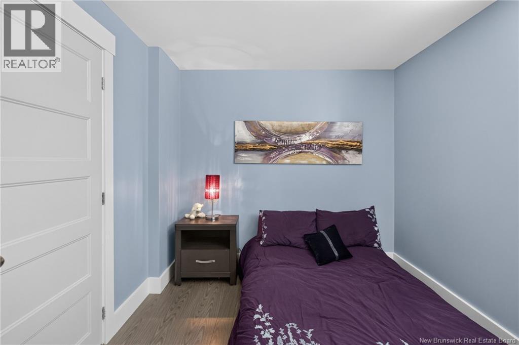 58 Valmont Crescent - 46